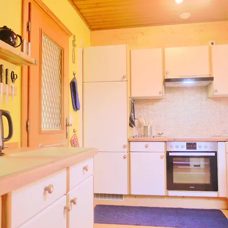 Spacious In Hausbellevue With Balcony And Panoramic Mountain Aspect *