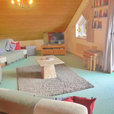Spacious In Hausbellevue With Balcony And Panoramic Mountain Aspect * Sankt Michael im Lungau